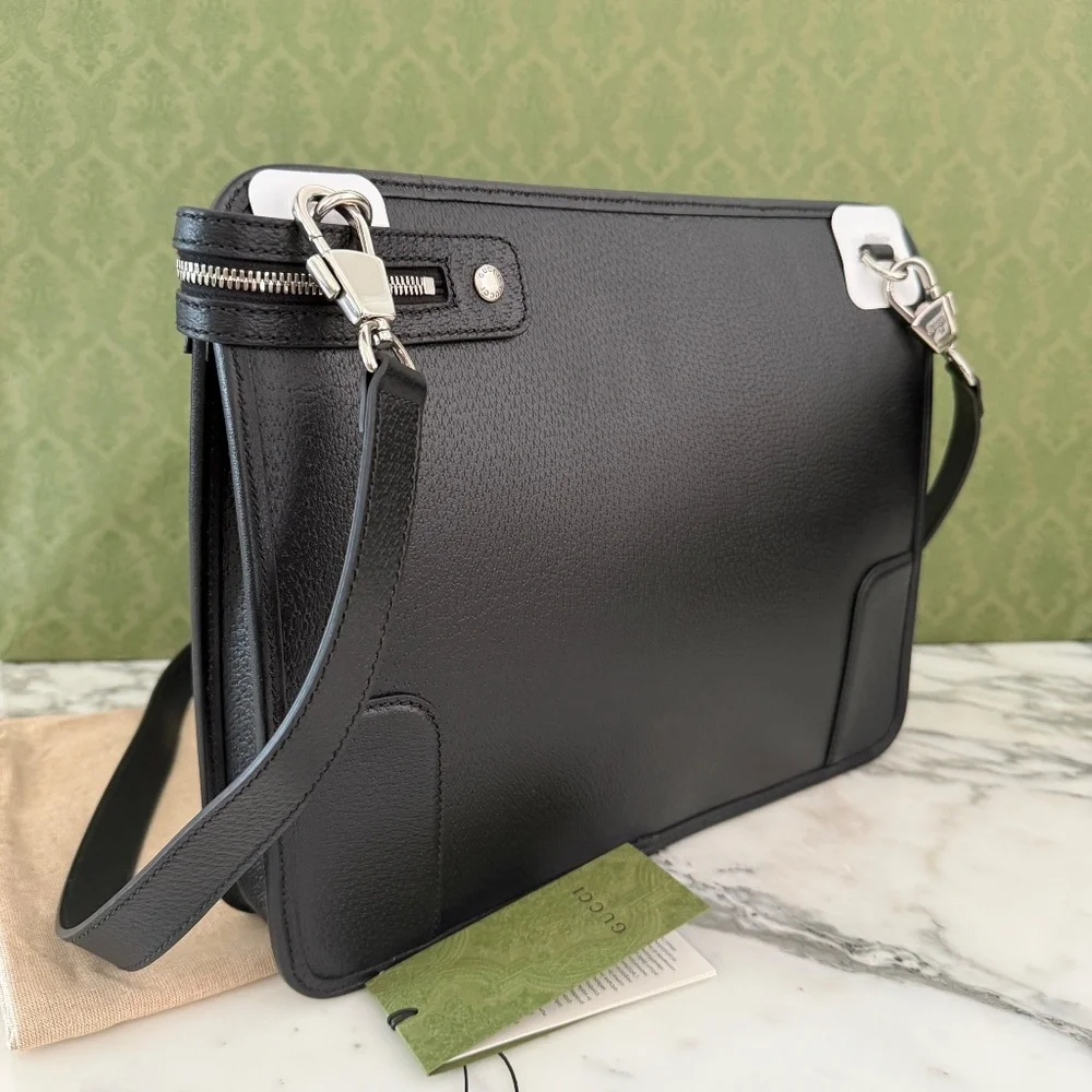 Gucci 735111 Unisex Black‎ Saffiano Leather Messenger Bag